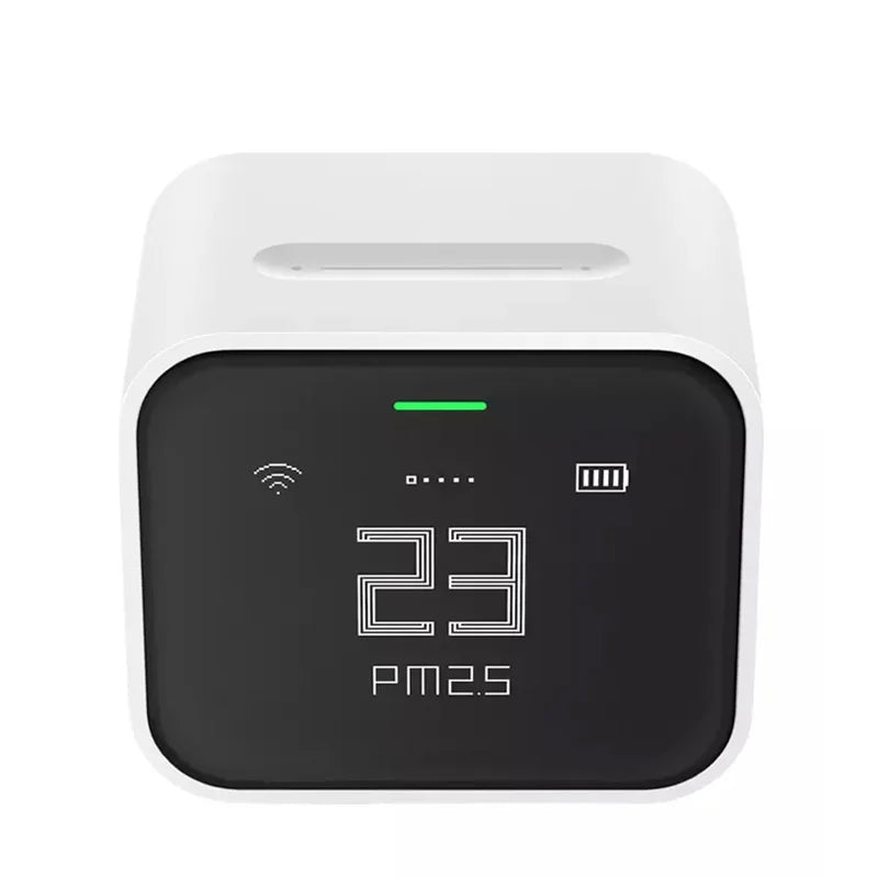 QP Lite air quality monitor included in the clean-air bundle